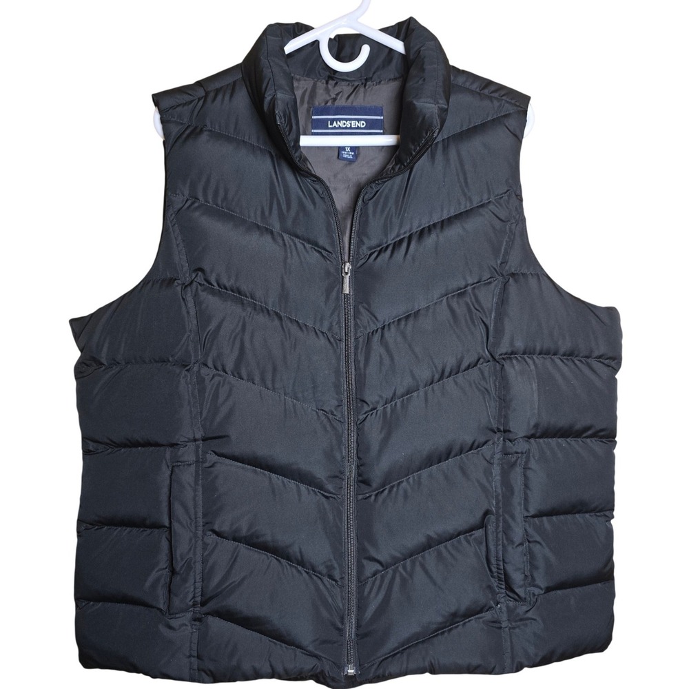Lands' End Women's 1X (16-18W) Black Down Puffer Full Zip Vest with Snap Pockets